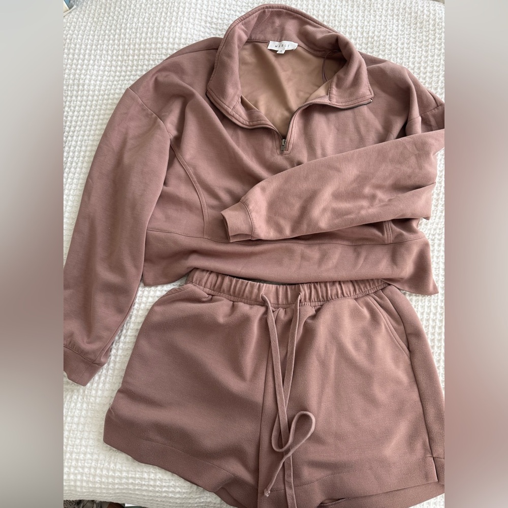 Brown Lounge Set